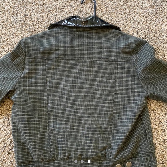 SOLD - Picture 3 of 3